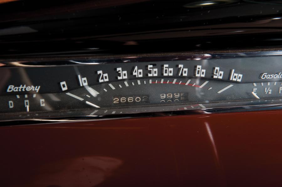  Cadillac Series 75 7-Passenger Imperial Sedan 1940 года  (фото 8 из 22)